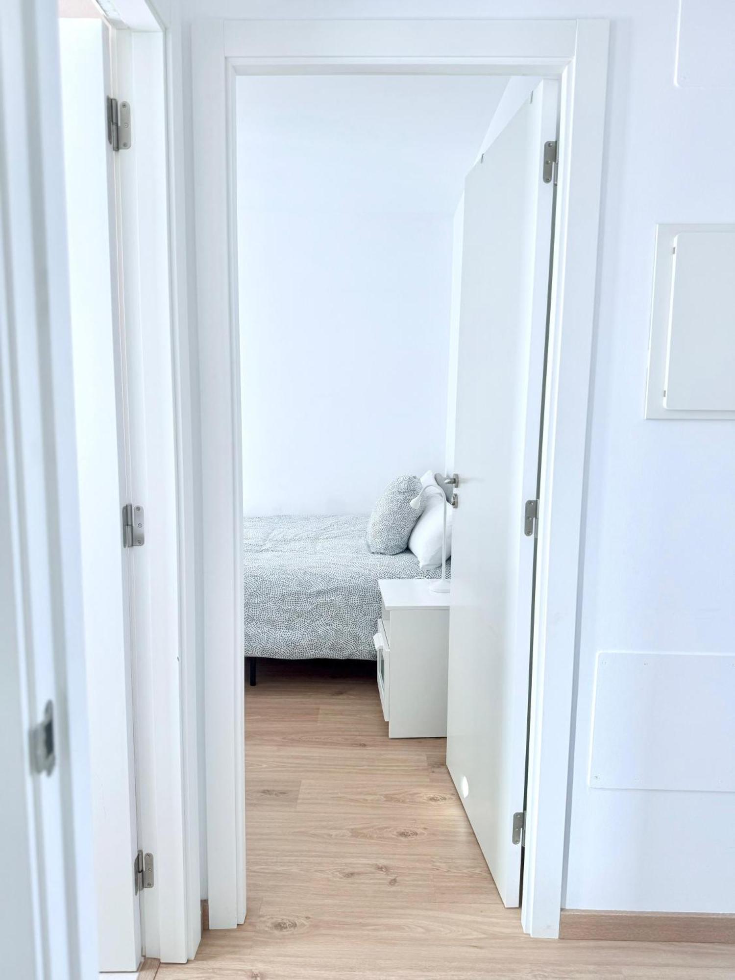Tarragona Apartments ภายนอก รูปภาพ