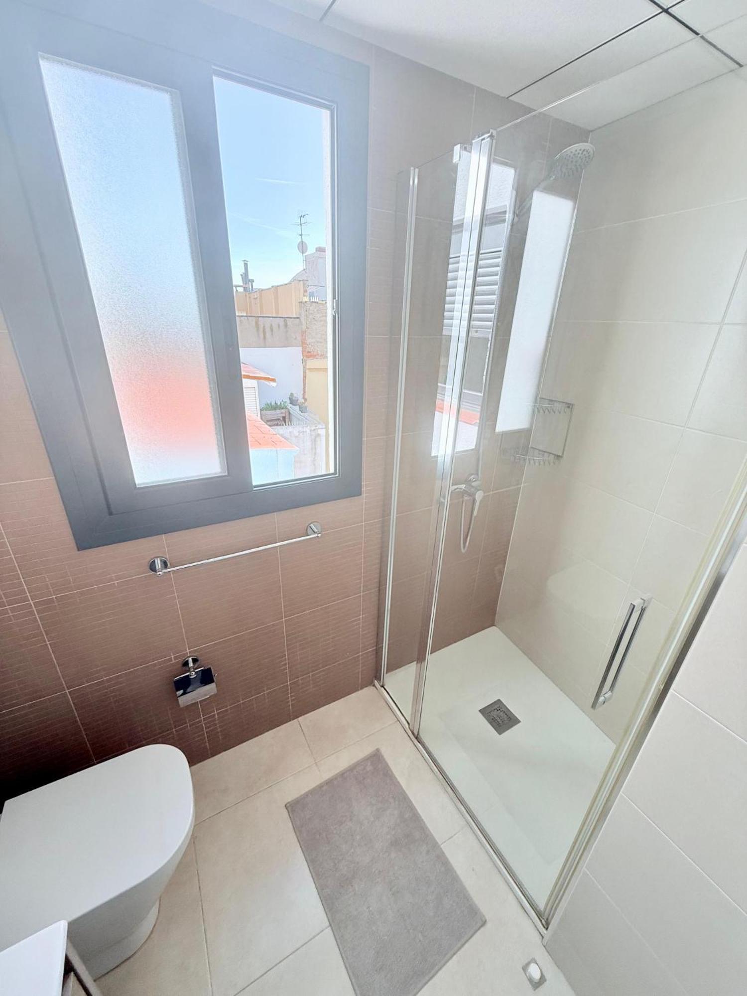 Tarragona Apartments ภายนอก รูปภาพ
