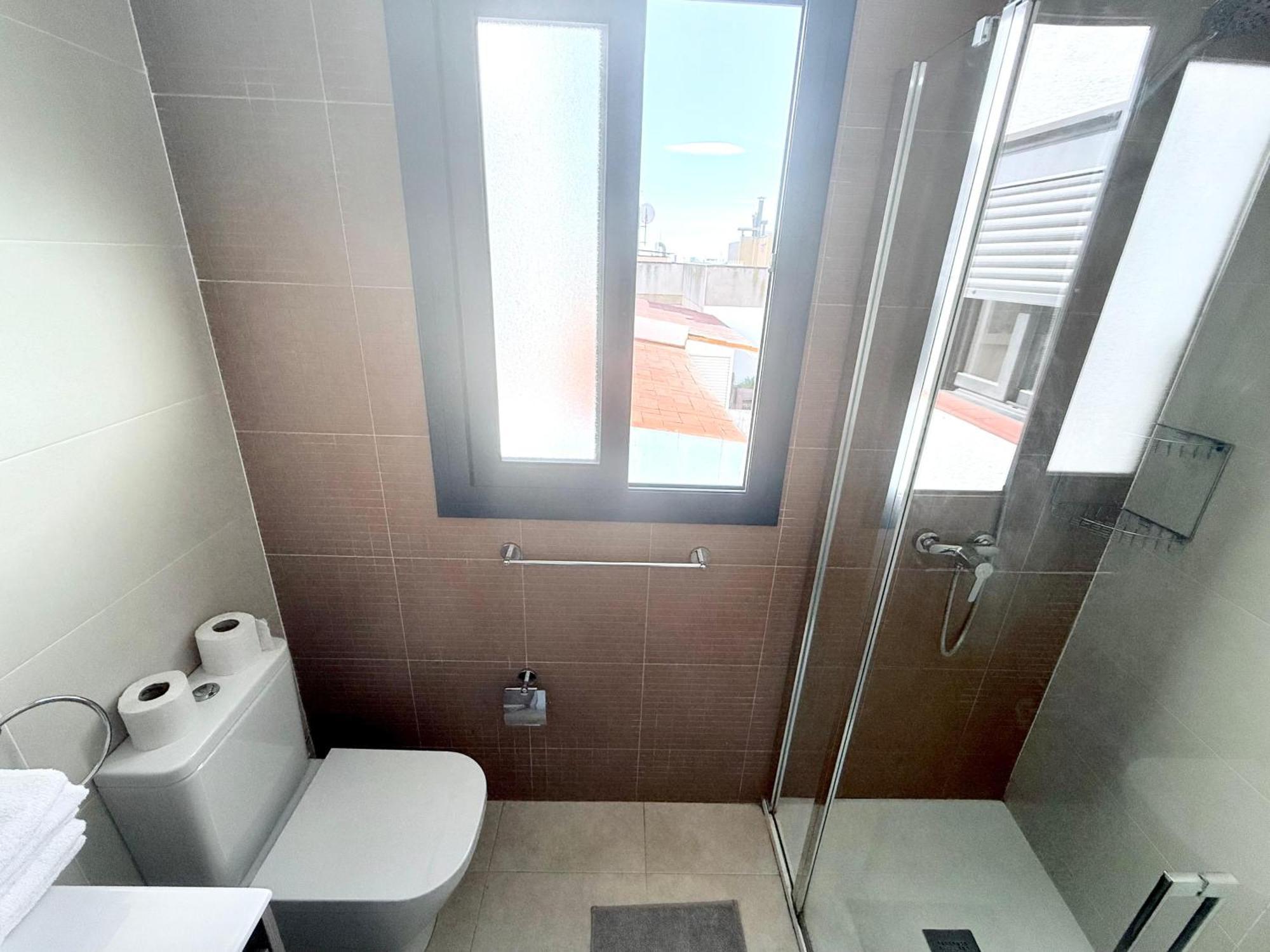 Tarragona Apartments ภายนอก รูปภาพ